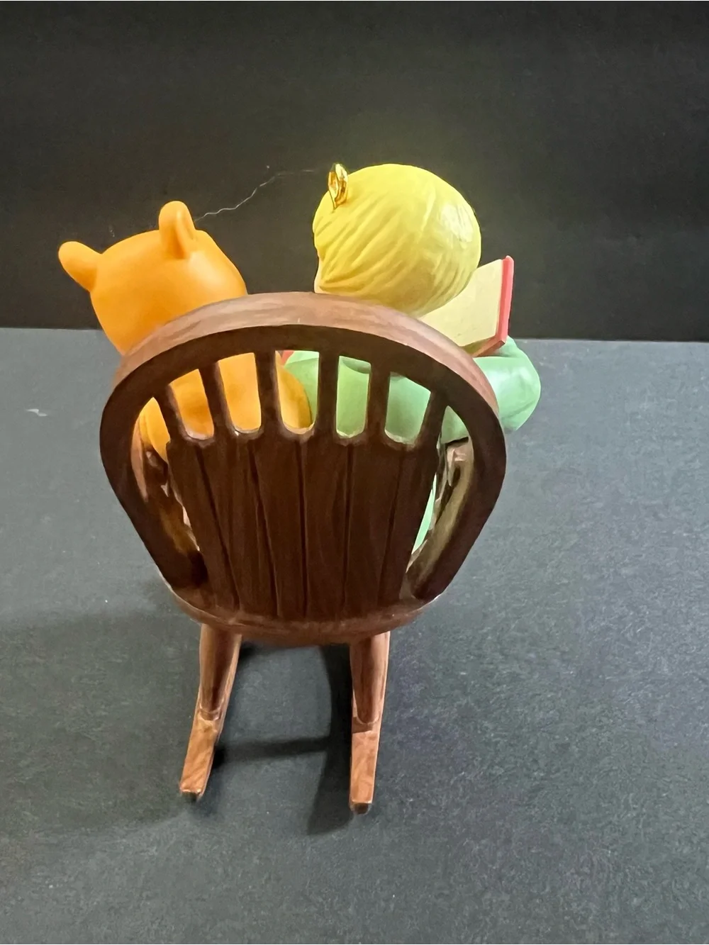 2001 A Story for Pooh Disney Christmas Hallmark Keepsake Ornament